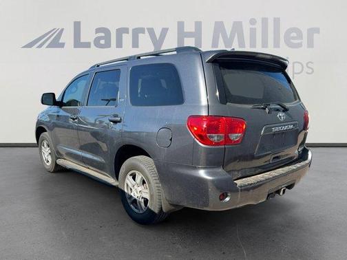 2013 Toyota Sequoia SR5
