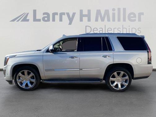 2017 Cadillac Escalade Luxury