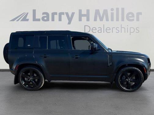 2022 Land Rover Defender 110 X-Dynamic HSE