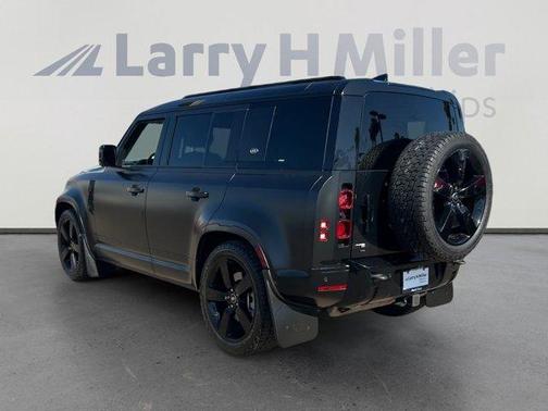 2022 Land Rover Defender 110 X-Dynamic HSE