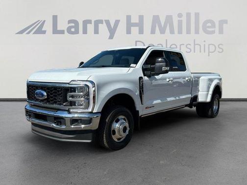 2025 Ford F-350 Lariat Super Duty