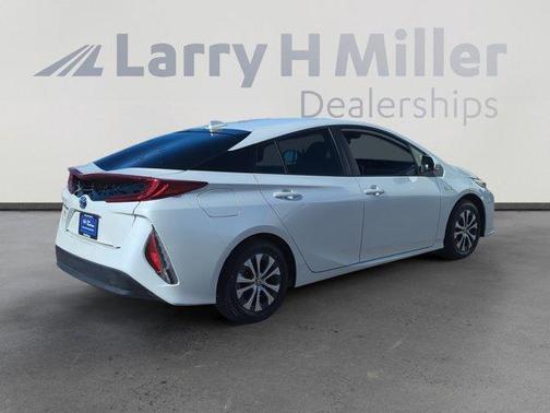 2021 Toyota Prius Prime LE
