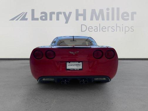 2008 Chevrolet Corvette Indy 500 Pace Car Replica