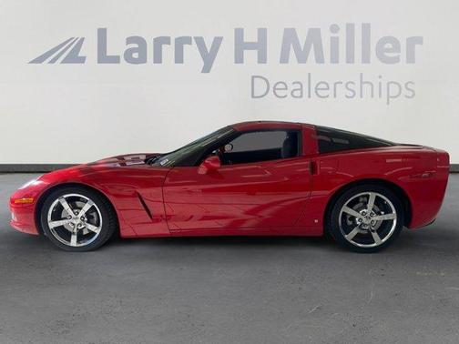 2008 Chevrolet Corvette Indy 500 Pace Car Replica