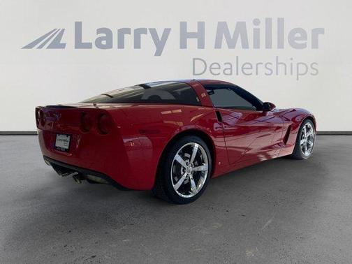 2008 Chevrolet Corvette Indy 500 Pace Car Replica