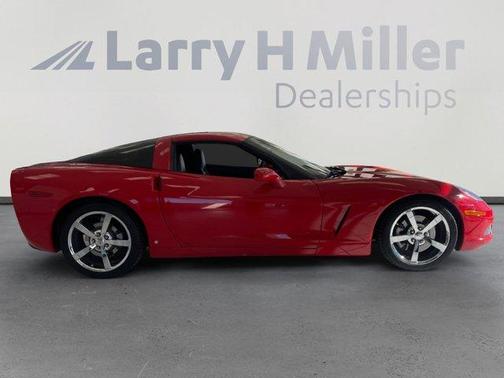 2008 Chevrolet Corvette Indy 500 Pace Car Replica