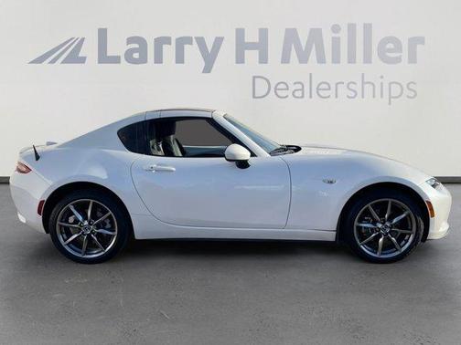 2022 Mazda MX-5 Miata RF Grand Touring