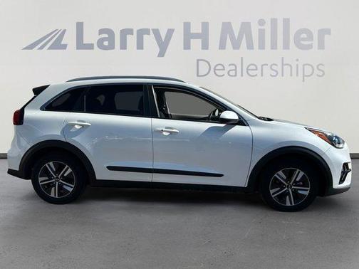 2020 Kia Niro Plug-In Hybrid LXS