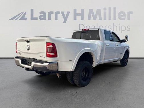 2022 RAM 3500 Laramie