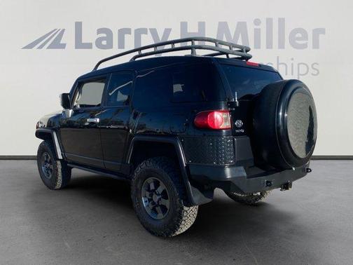 2007 Toyota FJ Cruiser Base (Retail Orders Only) (M6)
