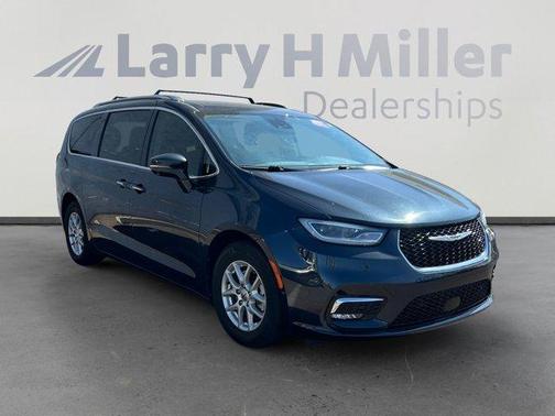 2021 Chrysler Pacifica Touring-L