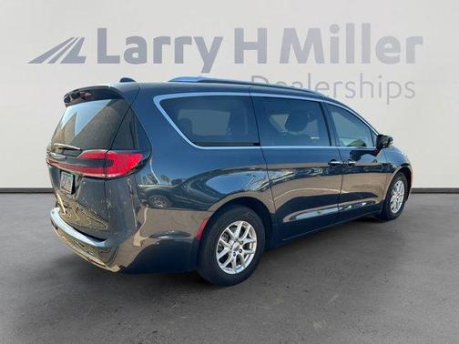2021 Chrysler Pacifica Touring-L