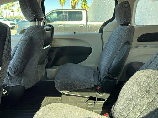 2021 Chrysler Pacifica Touring-L