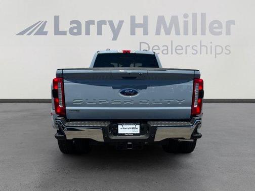 2025 Ford F-350 Lariat Super Duty