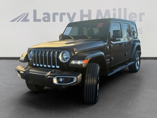 Black Clearcoat 2021 Jeep Wrangler Unlimited SAHARA