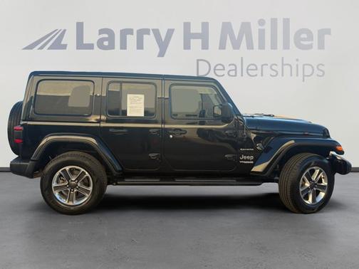 Black Clearcoat 2021 Jeep Wrangler Unlimited SAHARA