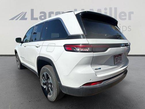 2023 Jeep Grand Cherokee 4xe Base