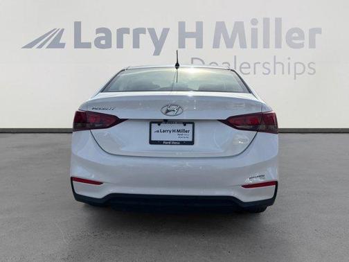 2022 Hyundai Accent SE