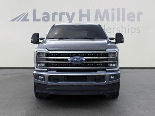 2025 Ford F-350 Lariat Super Duty