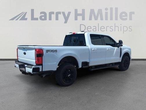 2025 Ford F-350 Lariat Super Duty