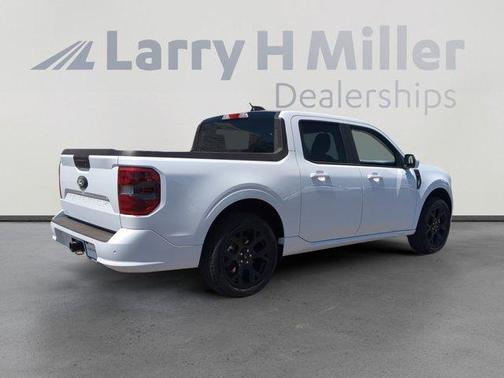 2025 Ford Maverick Lobo Standard