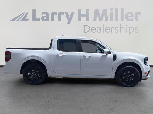 2025 Ford Maverick Lobo Standard