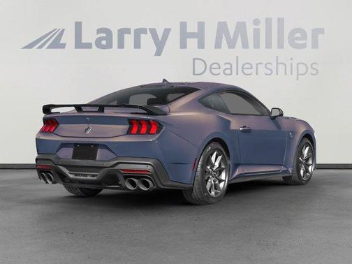 2025 Ford Mustang Dark Horse