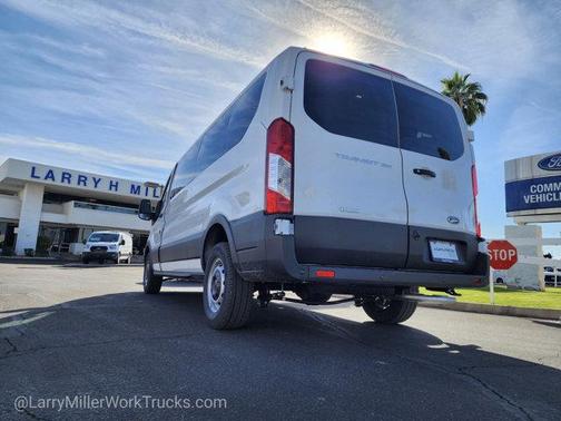 2025 Ford Transit-350 XL