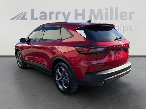 RAPID RED MET TINTED CC 2025 Ford Escape ST-LINE