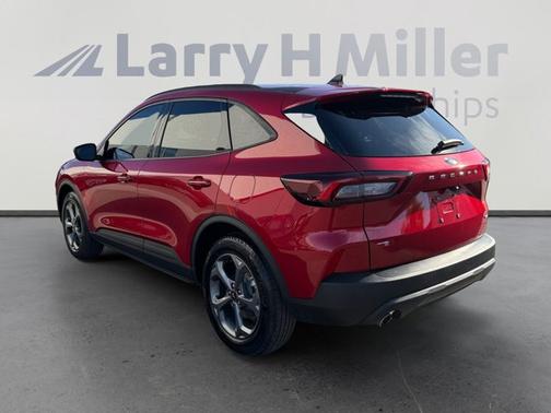 RAPID RED MET TINTED CC 2025 Ford Escape ST-LINE