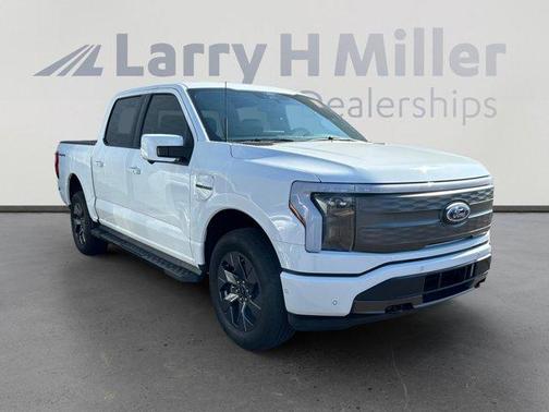 2022 Ford F-150 Lightning LARIAT
