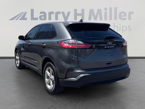 CARBONIZED GRAY 2022 Ford Edge SE