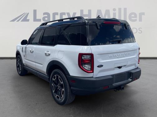 OXFORD WHITE 2023 Ford Bronco Sport OUTER BANKS