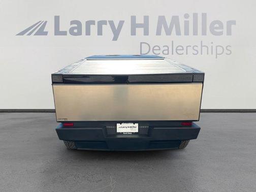 2024 Tesla Cybertruck Cyberbeast