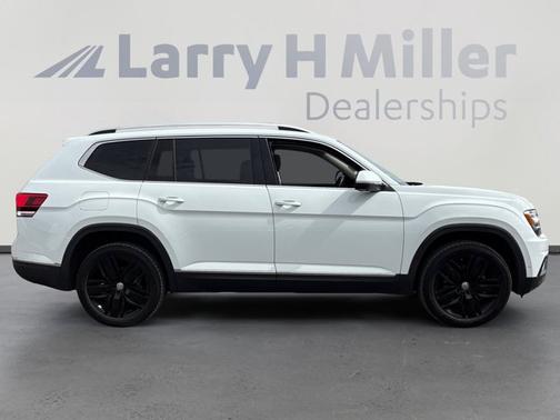 Pure White 2019 Volkswagen Atlas 3.6 SEL PREMIUM