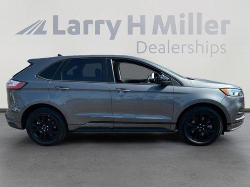 2022 Ford Edge SE