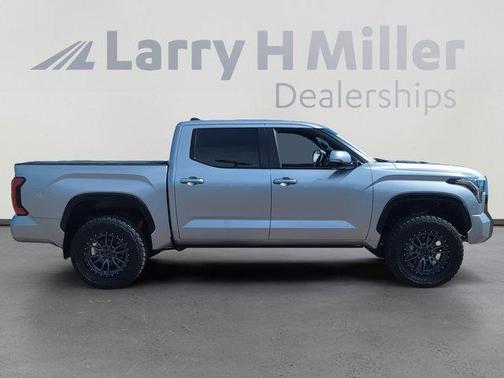 2024 Toyota Tundra Hybrid Platinum
