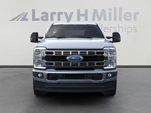 2025 Ford F-350 XLT