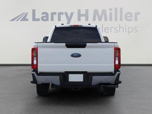 2025 Ford F-350 XLT