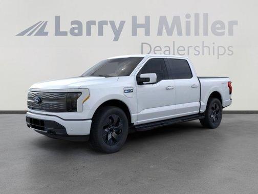 2025 Ford F-150 Lightning LARIAT