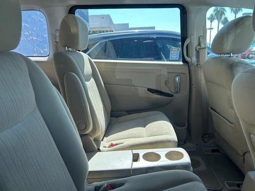 2012 Nissan Quest SV