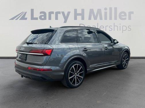 2020 Audi Q7 55 Prestige