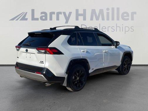 2024 Toyota RAV4 Hybrid XSE
