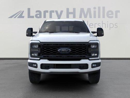 2025 Ford F-350 Lariat Super Duty