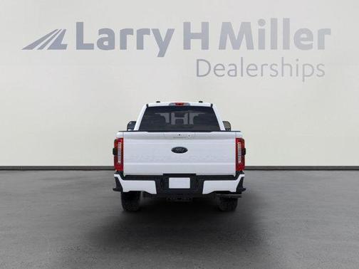 2025 Ford F-350 Lariat Super Duty