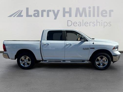 2016 RAM 1500 SLT