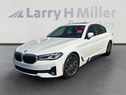 2021 BMW 530 i
