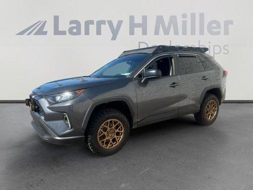 2022 Toyota RAV4 LE