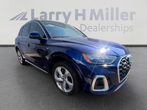2022 Audi Q5 45 S line Premium Plus