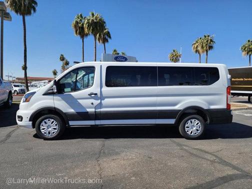 2025 Ford Transit-350 XL